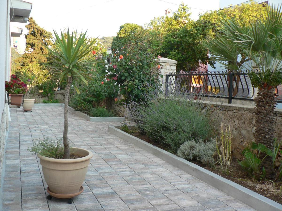 Apartments Gabri Mali Lošinj Extérieur photo